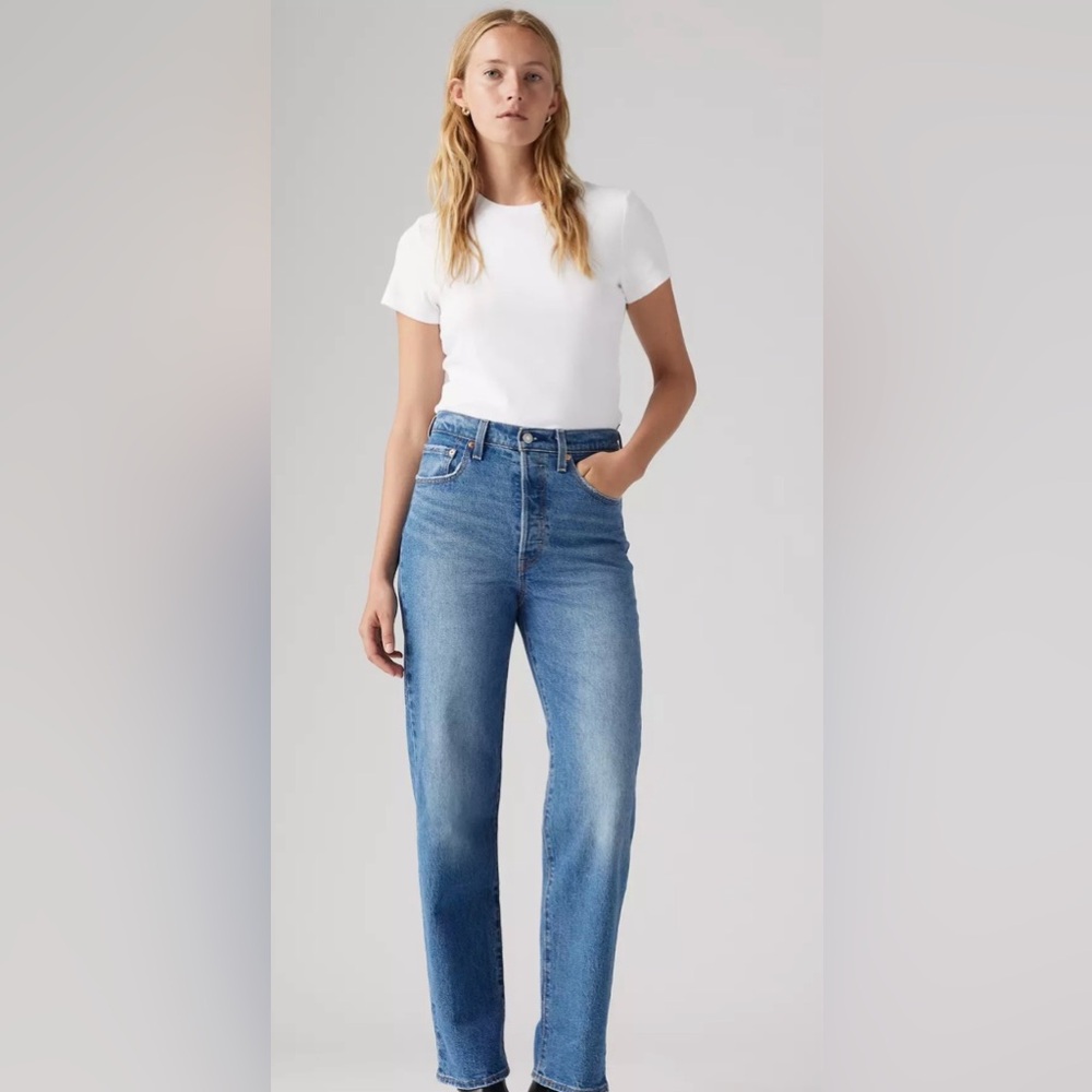 Women’s Levi's Ribcage Straight Jeans